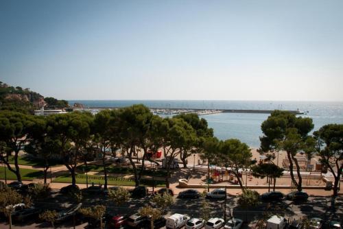 Apartamentos Siglo XXI - Marabu Sant Feliu de Guíxols Ngoại thất bức ảnh